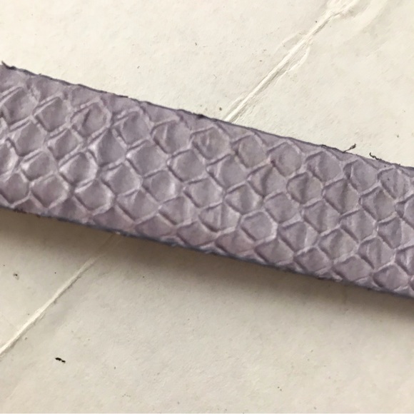 ELLEN TRACY Leather Belt Lavender Silver Ovals Buckle One Size Fits Most 27-43” - Picture 3 of 11